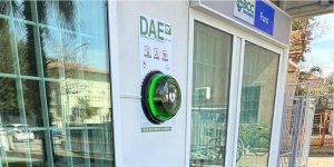 DAE all'esterno dell'agenzia BCC Fano in via Veneto a Fano - defibrillatore