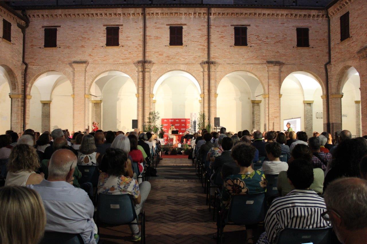 Prevenzione di emergenze e catastrofi. A Passaggi Festival il libro di Agostino Miozzo